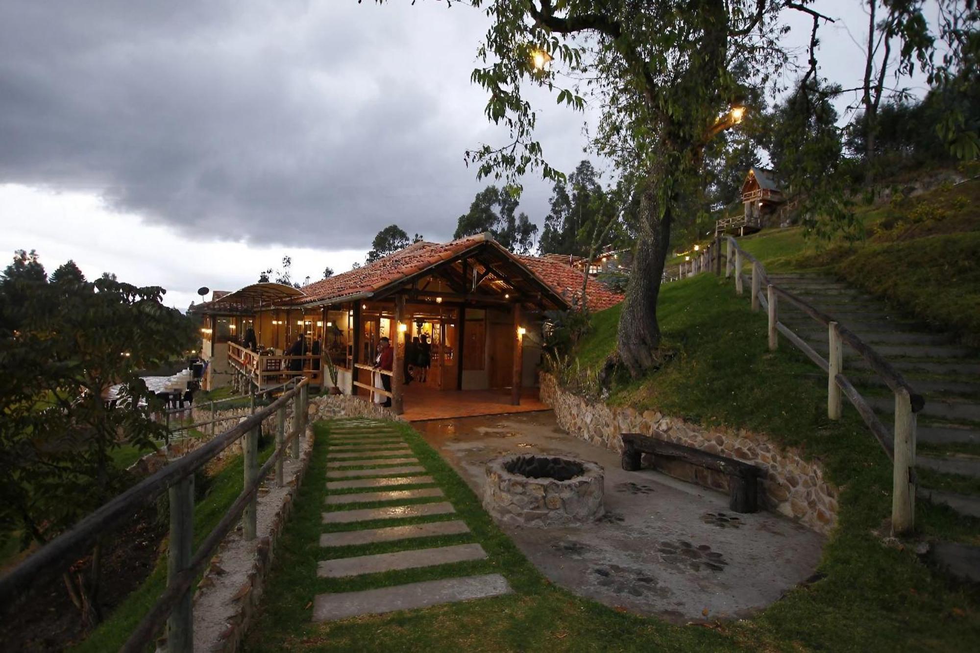 Killary Lodge & Glamping Cachanlo de Sidcay Ngoại thất bức ảnh